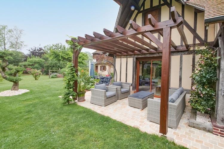 pergolas et jardin